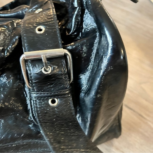 Lululemon Duffle Bag - Picture 3 of 9